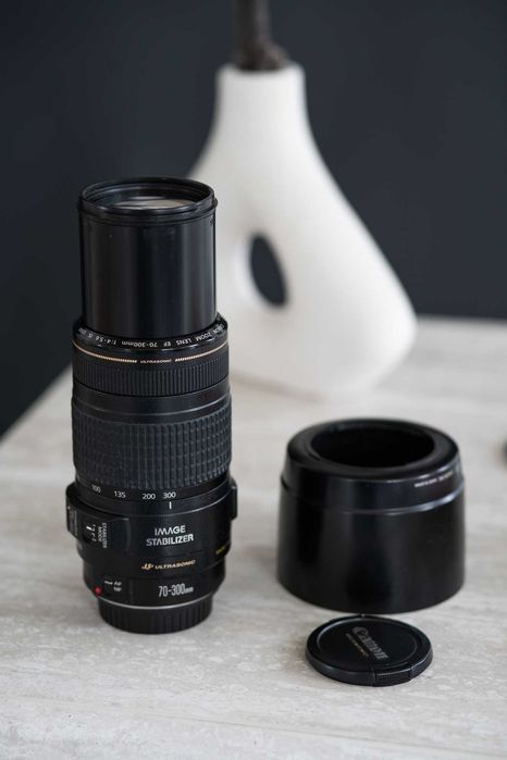 Canon EF 70-300 4.0-5.6 IS USM (із стабілізатором)