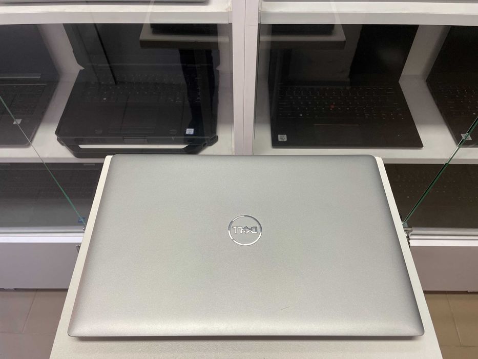 Ноутбук Dell Latitude 5530 [i7 12 Gen] [IPS] R16 [SSD] на Куліша 22