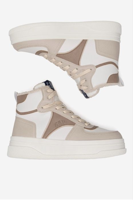 Продам кроссовки Gap