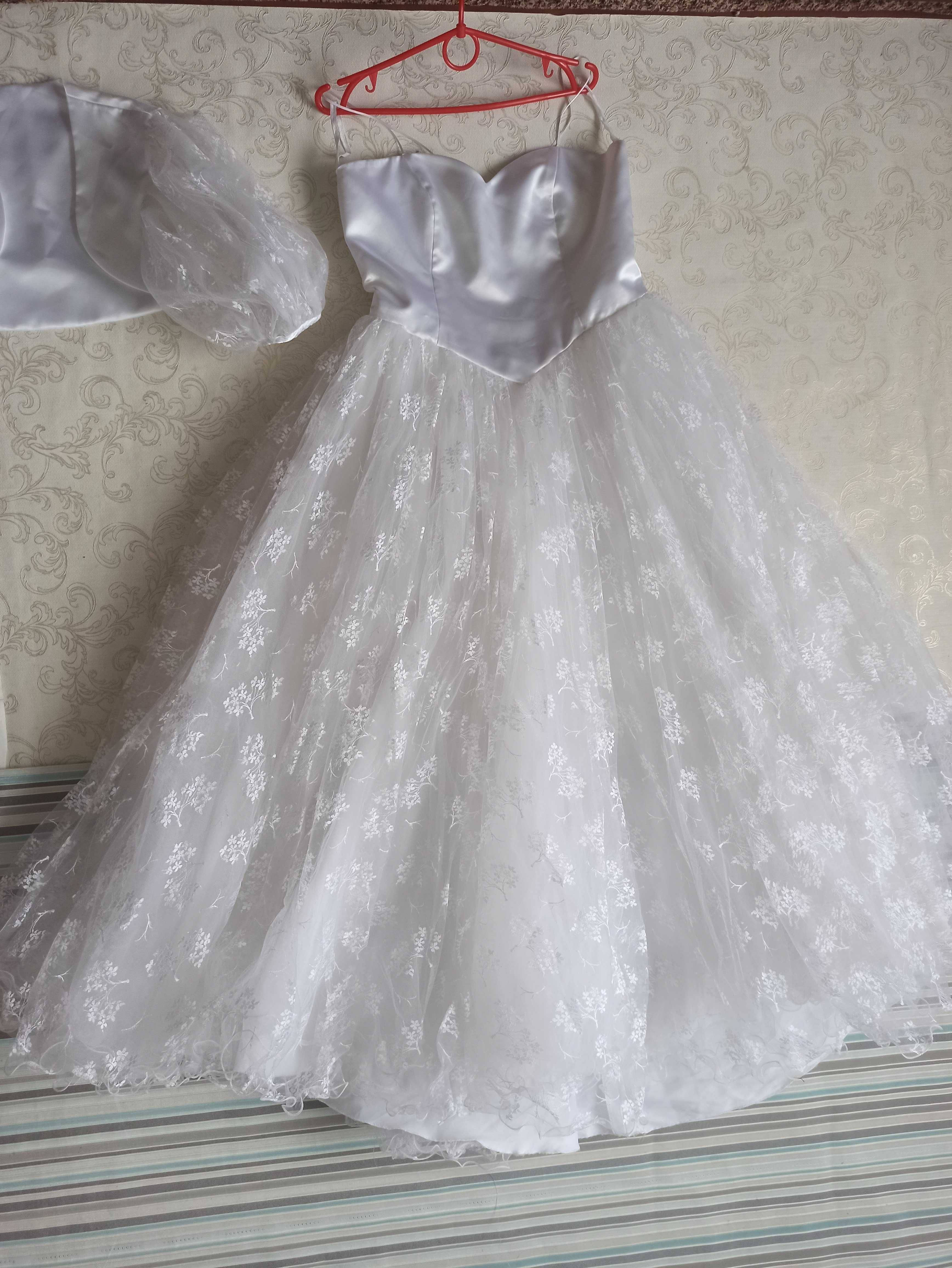 Весільне плаття вінтаж Pronuptia paris L-XL