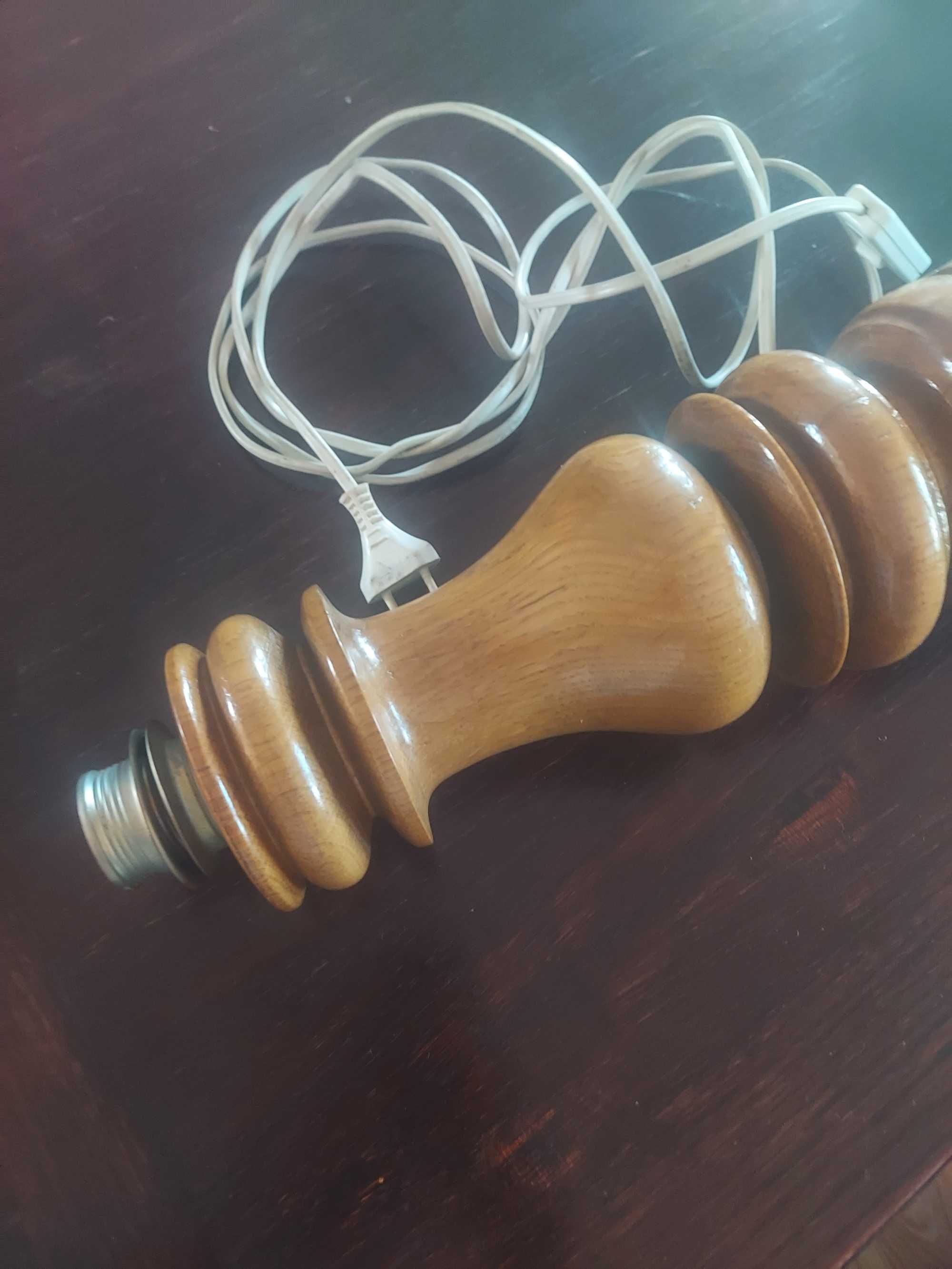 Rustykalna lampka nocna dębowa, ręczna robota, unikat