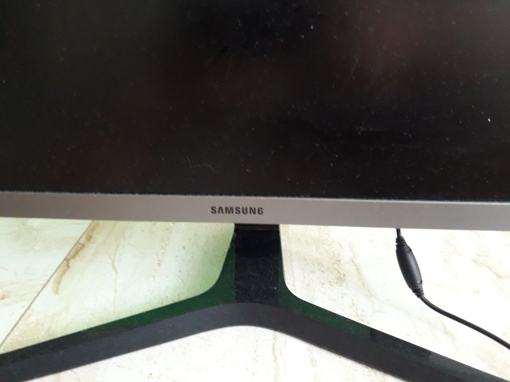 Monitor Samsung24"