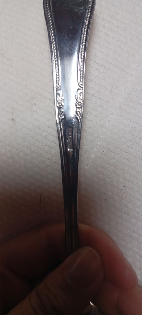 Faqueiro de talheres de Peixe aço e prata
