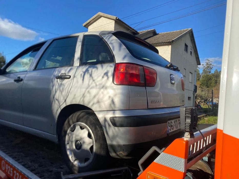 Seat Ibiza 2001 para peças