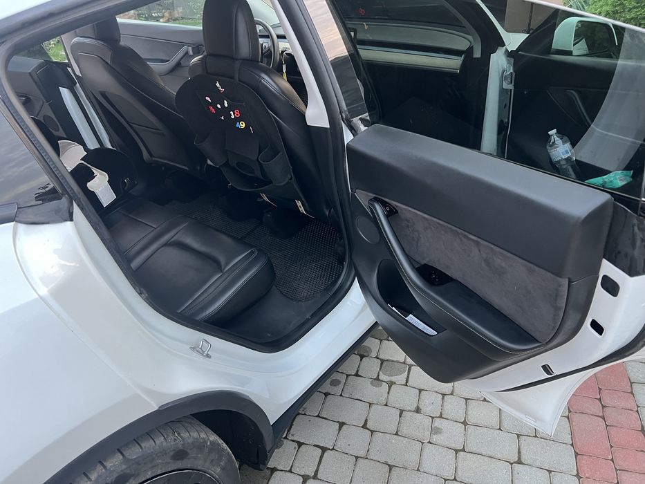 TESLA Y 2021 Dual motors