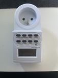 Cyfrowy programator czasowy DT03
