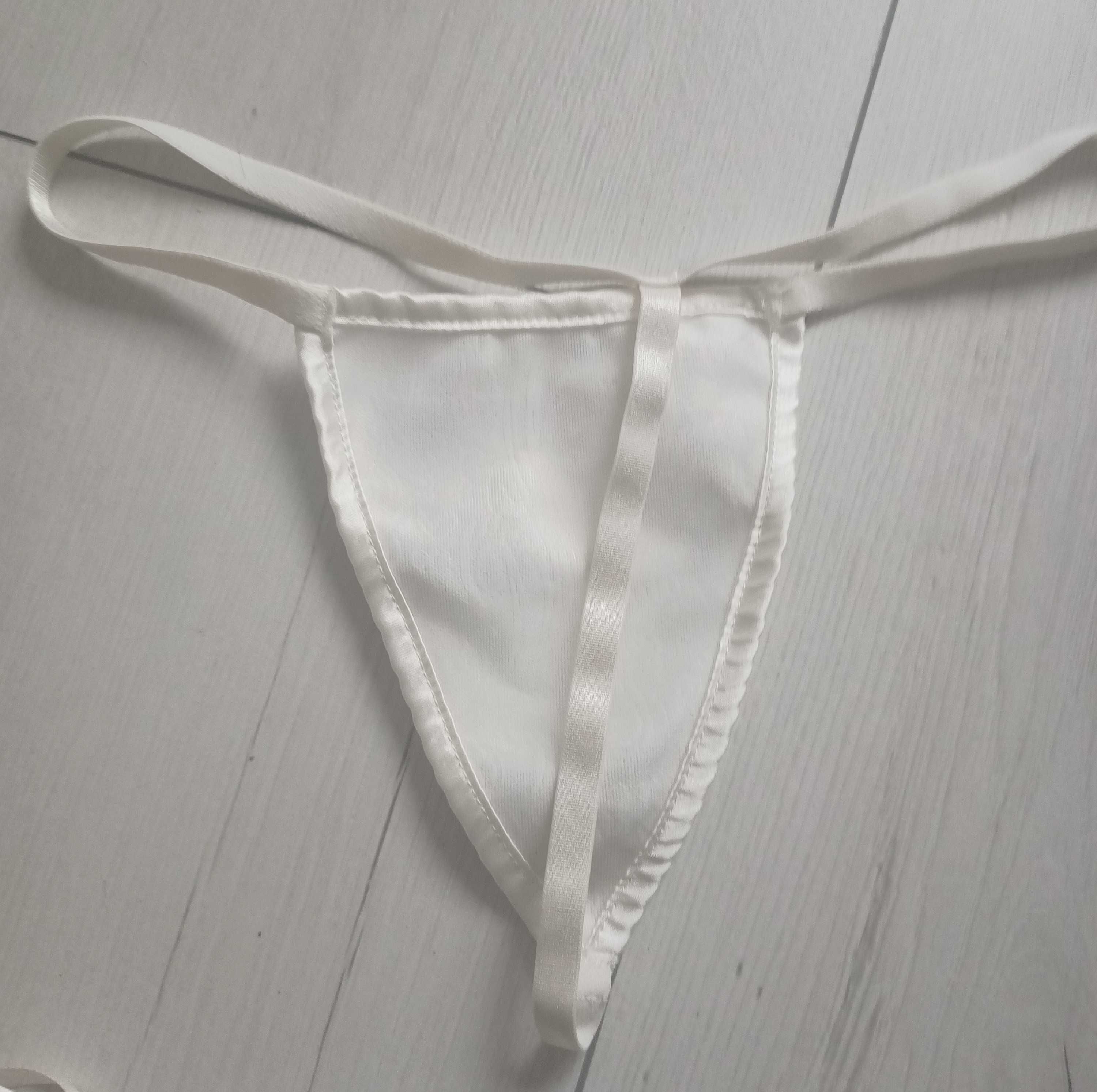 Strój Obsessive gorset i stringi, kosztował 180 zl