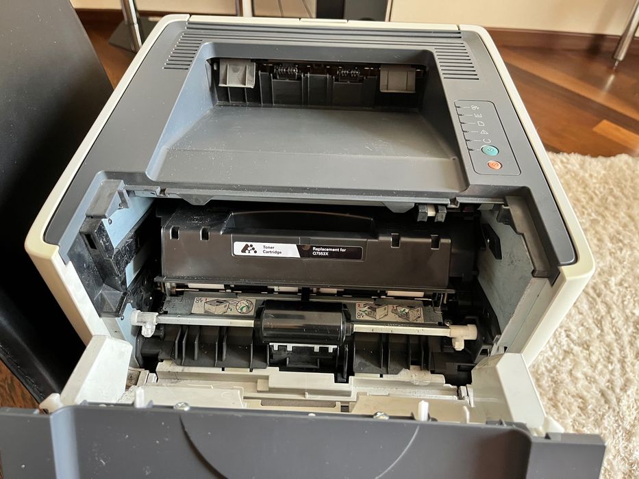 Продам принтер hp laser jet P2015