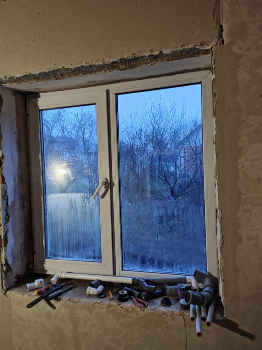 Пластикове вікно Veka