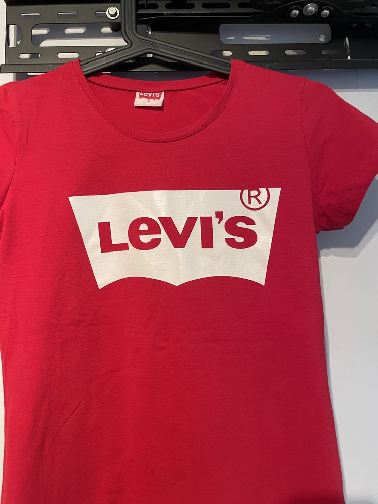 T-shirt damski Levis