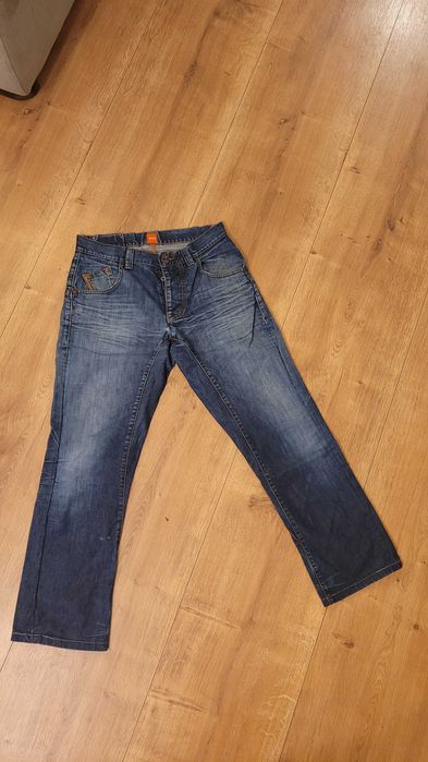 Spodnie jeansowe hugo boss
