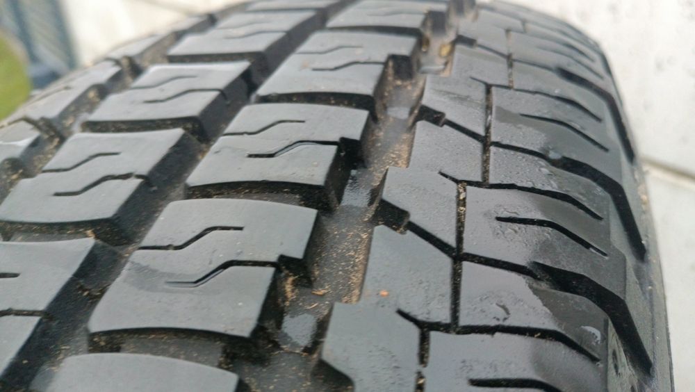 4 opony letnie 16 215/75/16C Tigar okazja