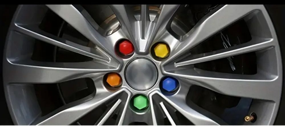 Czerwone nakrętki do koła samochodowego 20 sztuk 17mm 


Osłony
Nakręt