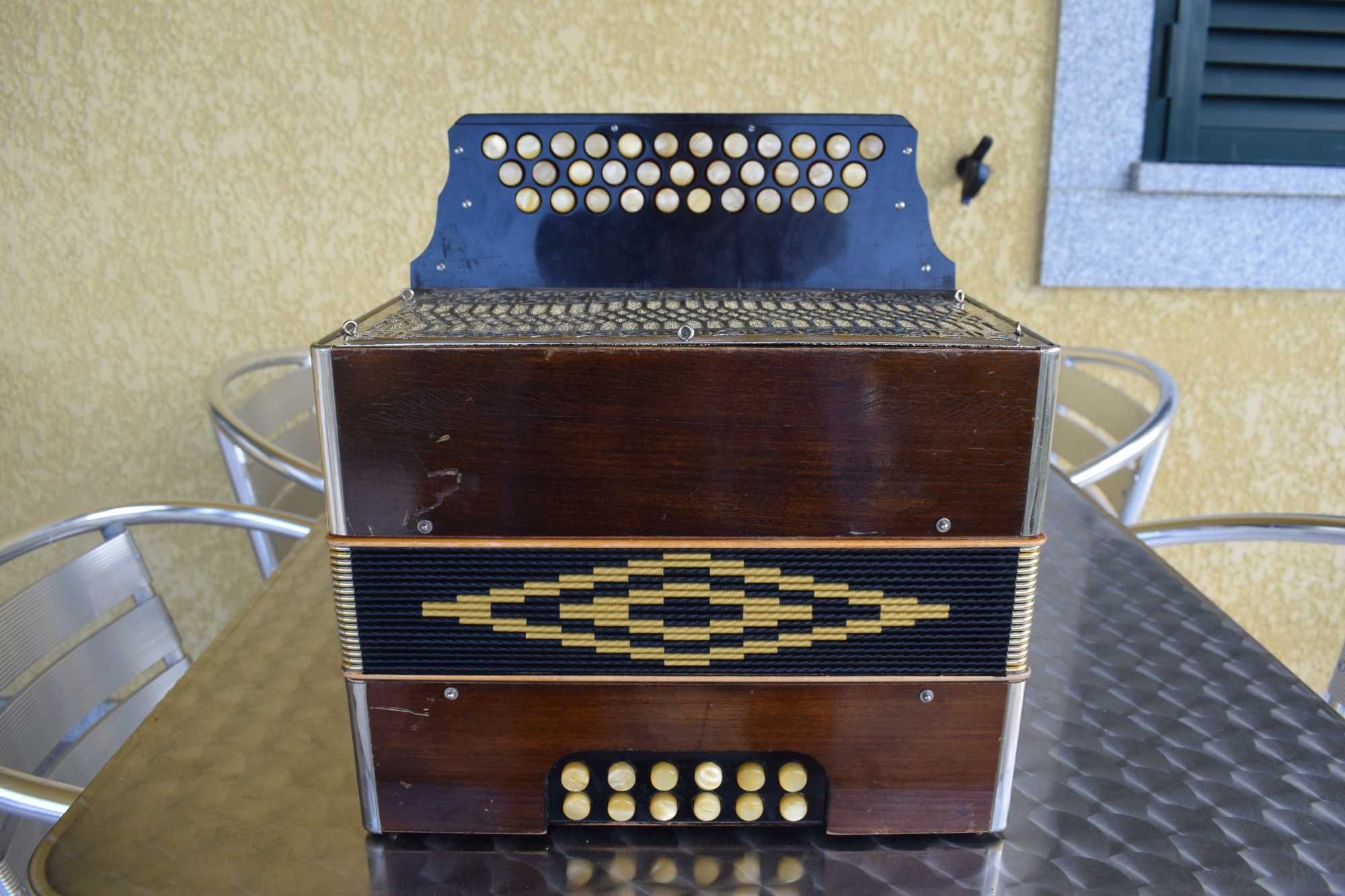 Concertina Hohner 3 voz. Sol# Do# Fa#