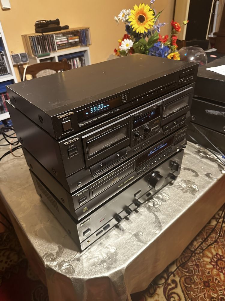 Wieża Technics 4 elementy - SU-VZ320, SL-PG460A, RS-TR232, ST 600