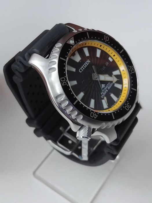 Акція! Новий  Citizen 
Promaster Автоматичний механізм