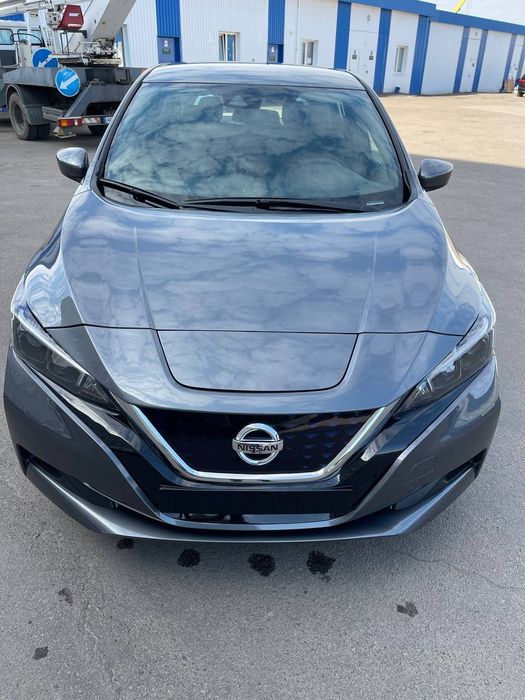 Nissan Leaf 2021 • 40 кВт·год • Acenta • ідеальний стан