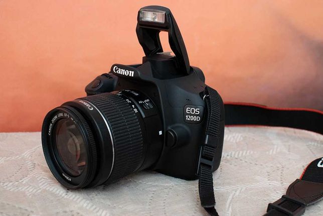 Canon EOS 1200D зеркальный фотоаппарат