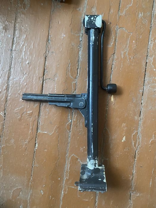 Продам домкрат оригинал е38 бмв