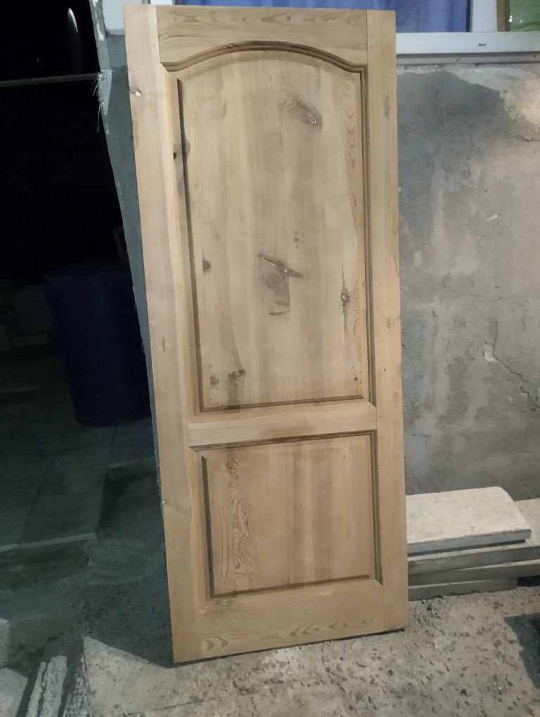 Продам Колоски, Уголь для Печки, Двери деревянные с Коробкой