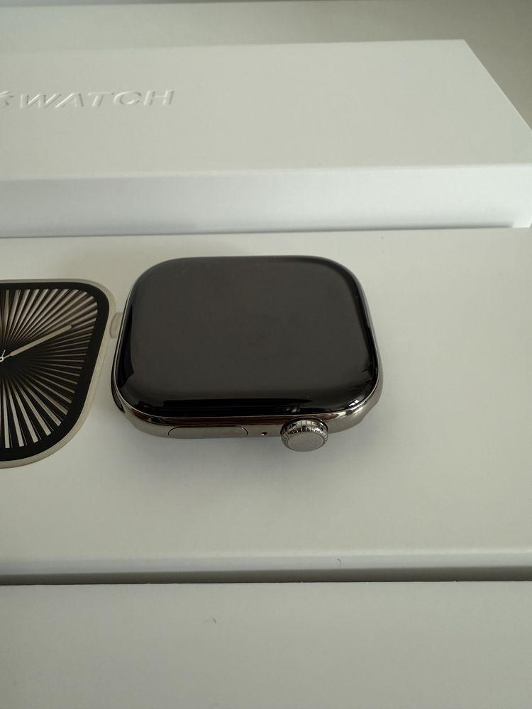 Apple Watch Series 10 Titânio Natural