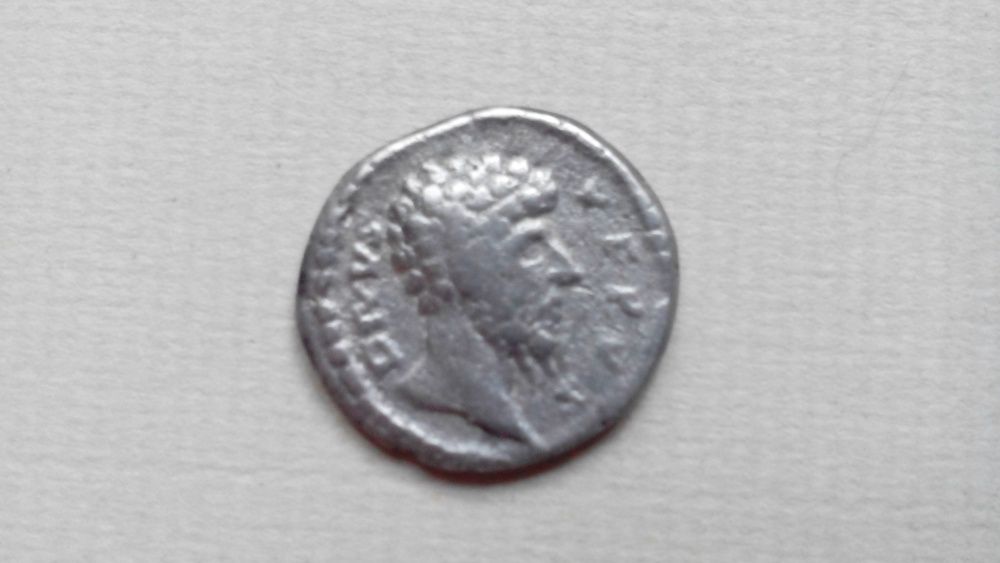 Посмертный Денарий Костер  императора Луция Вера, Рим, редкий
