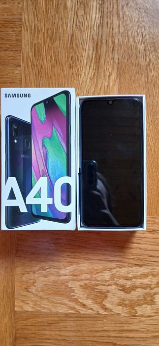 Samsung galaxy a40 stan bardzo dobry