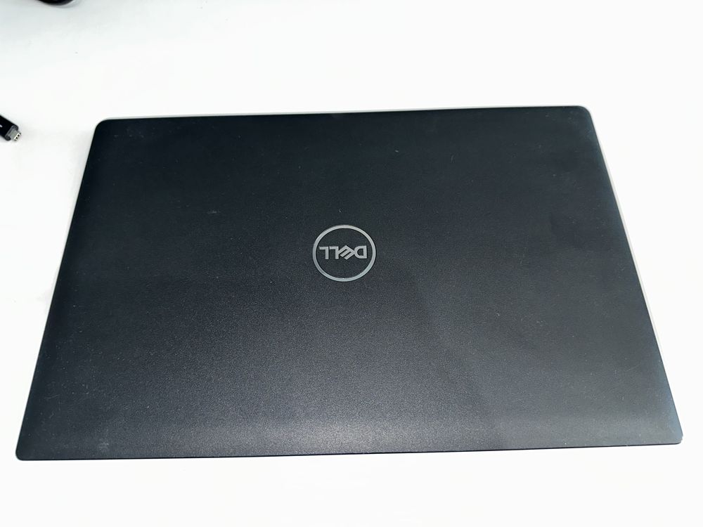 Laptop Dell Latitude 3520 Full HD win 11 pro 15,6”  i5 16GB/256GB