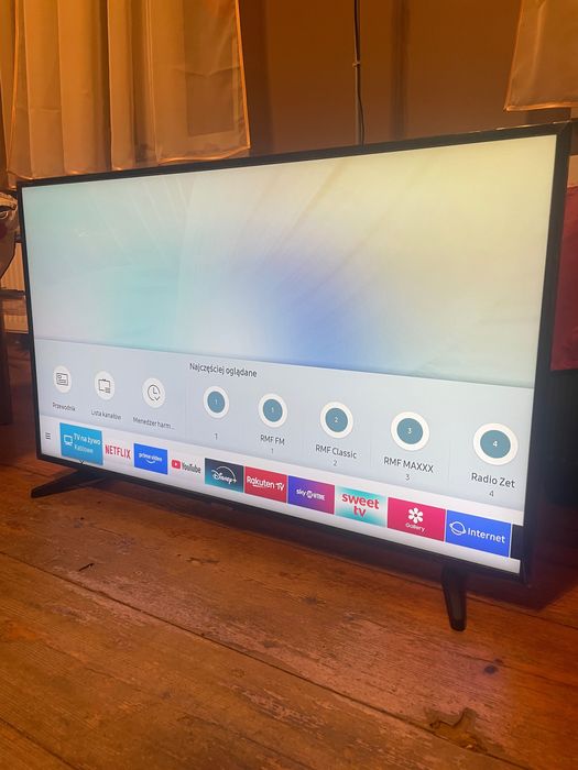 Telewizor Samsung 43 cale jak Nowy Smart tv tuner dvb-t2