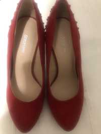 Sapatos vermelhos Graceland