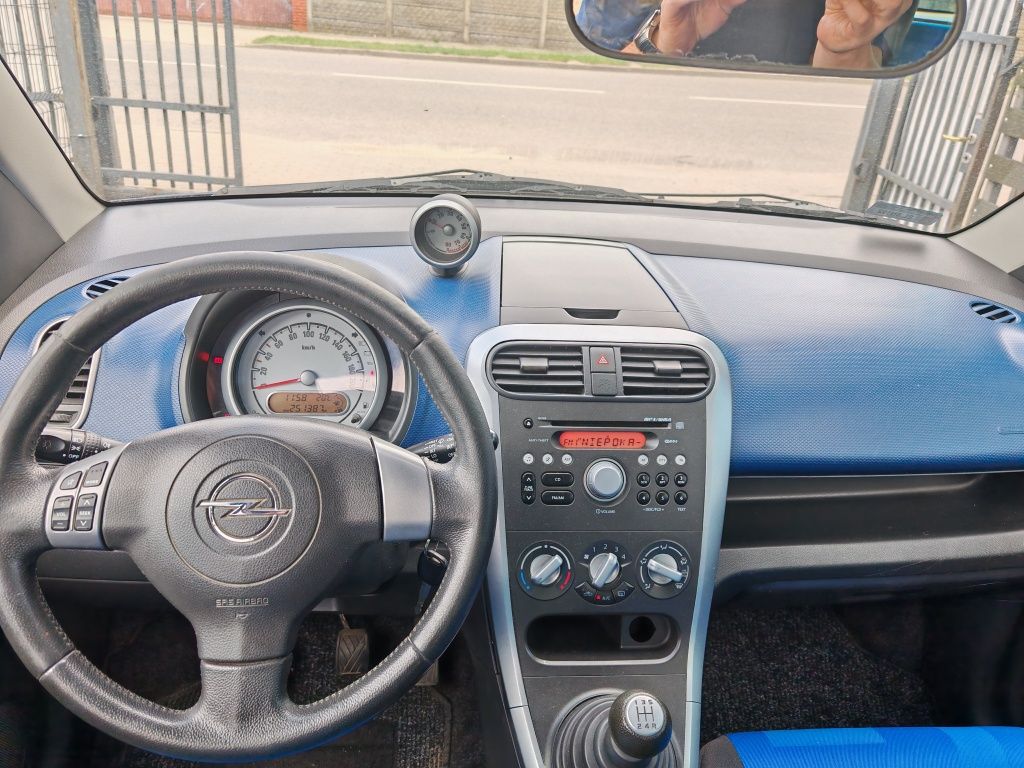 Piękna Agila 1.2 LPG
