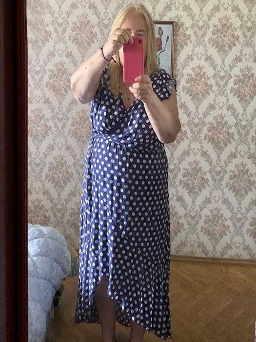 Платье большого размера в горох