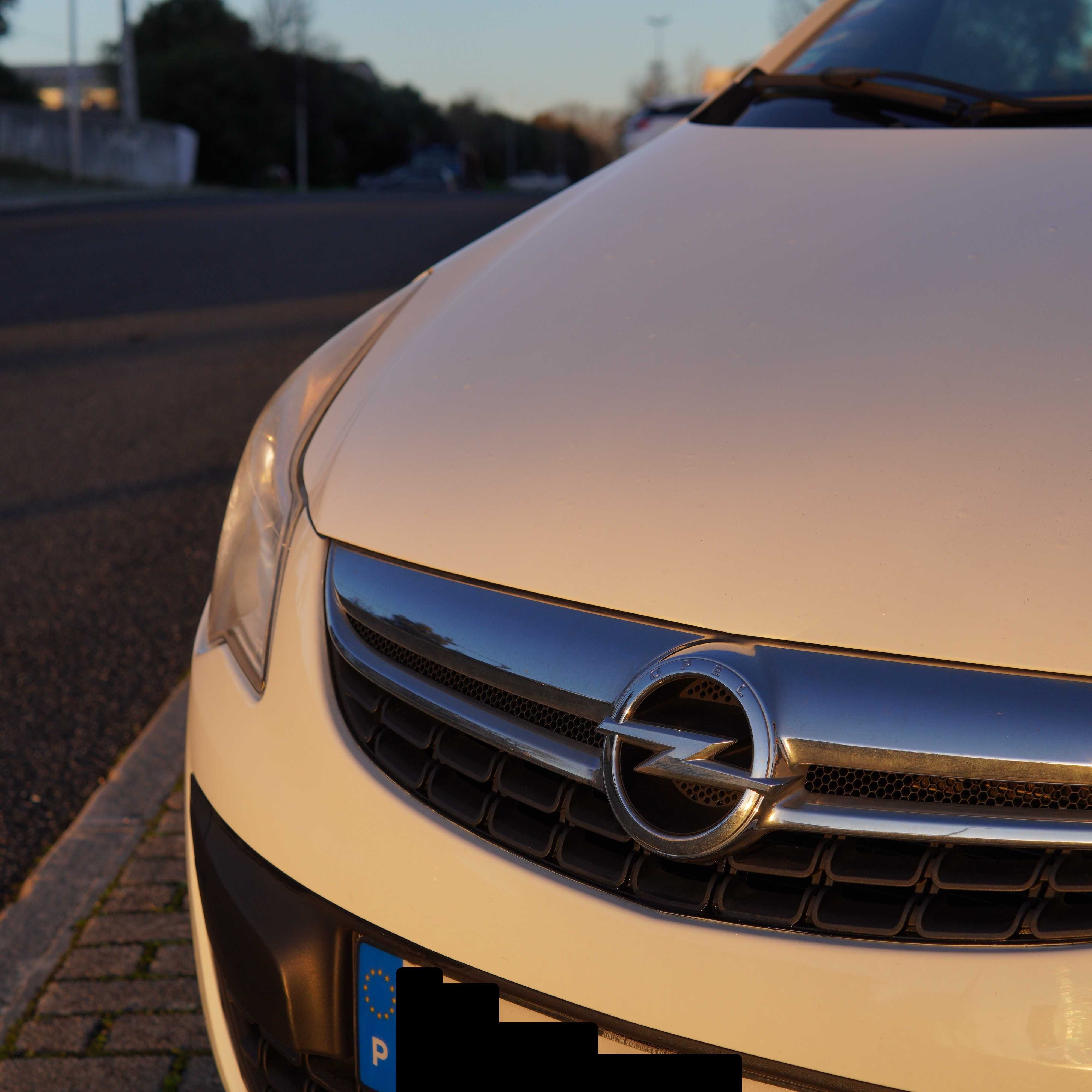 Opel Corsa D 1.2 [Apenas 23 000 kms]
