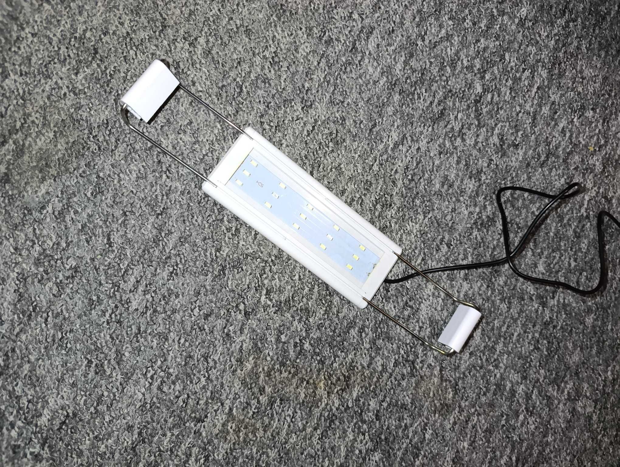 Lampka LED rozstawna 18-35 cm.