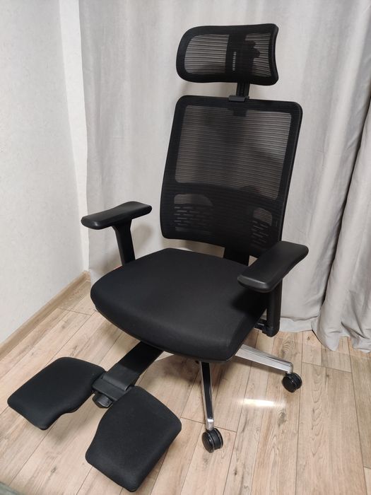 Крісло компʼютерне ергономічне  NEWTRAL