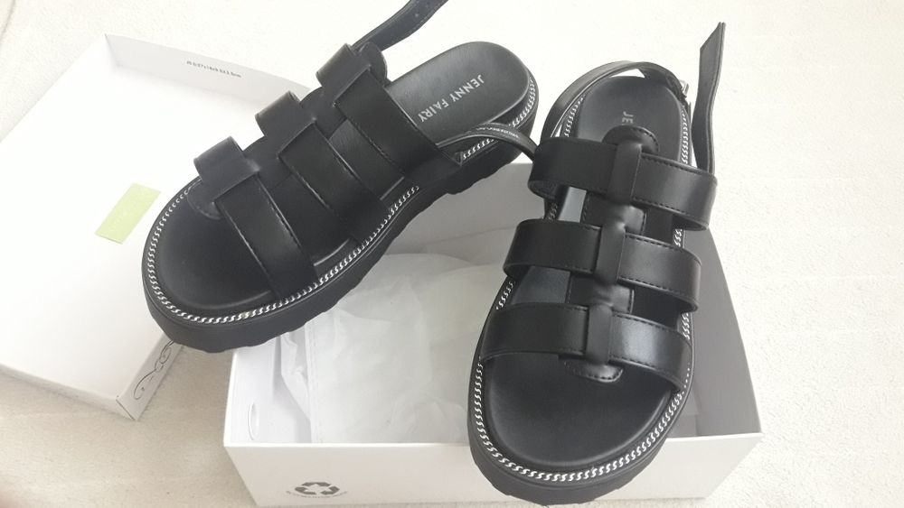 Нові жіночі босоніжки р. 38