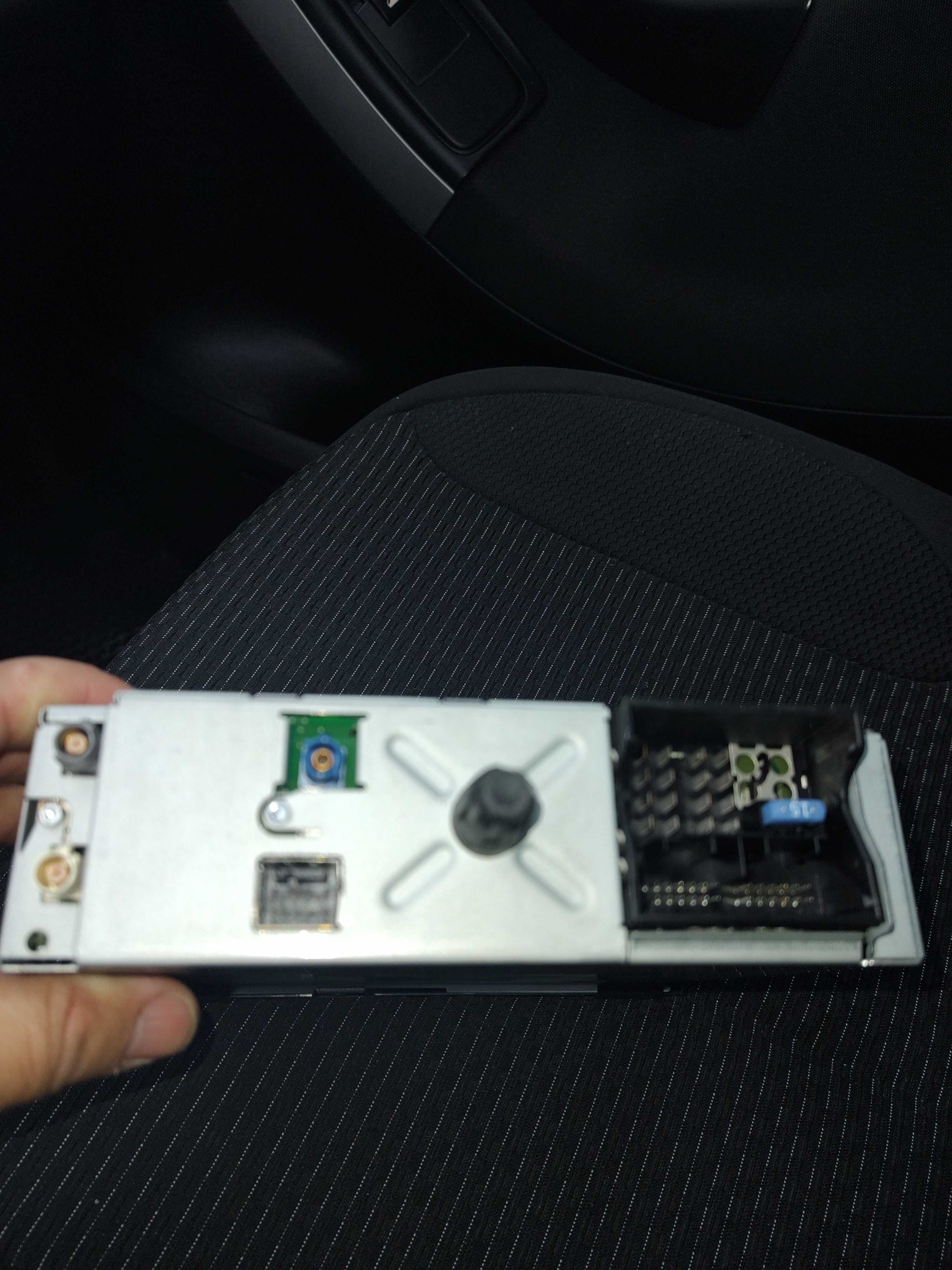 Продам автомагнітолу (RNEG1) з GPS та Bluetooth для Citroen, Peugeot