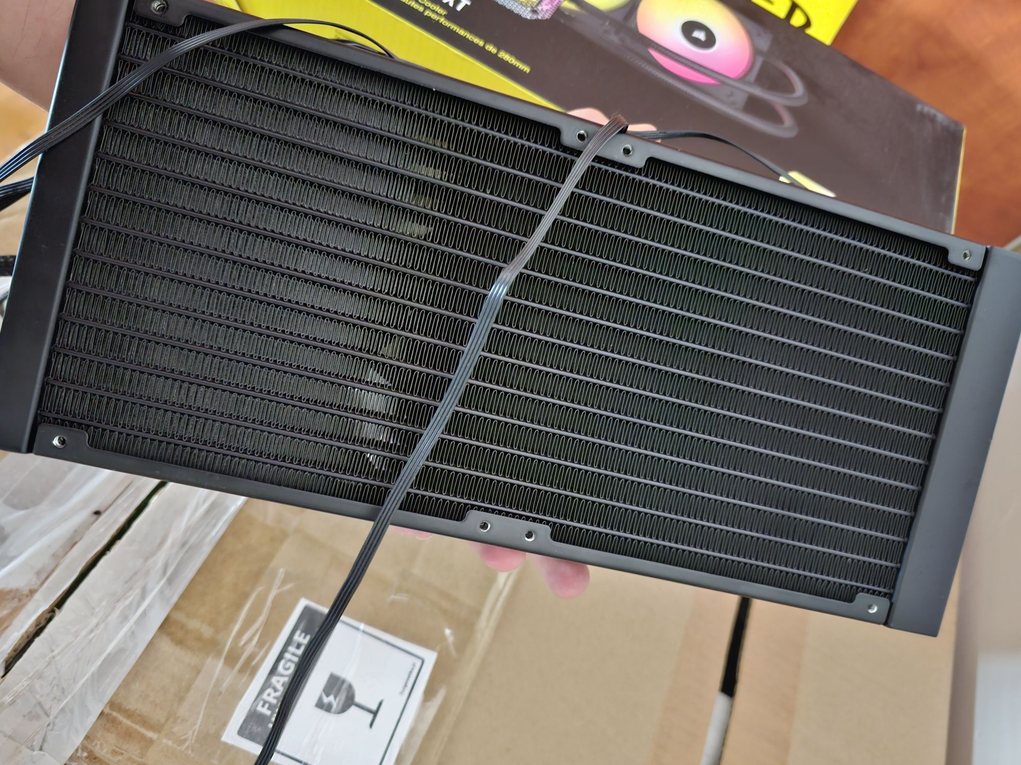 H115i Corsair iCUE Elite Capellix XT RGB 280mm 140x2