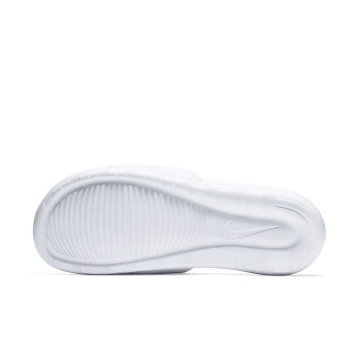 Тапочки Nike Victori One Slide > 41р по 46р < Оригінал! (CN9675-100)