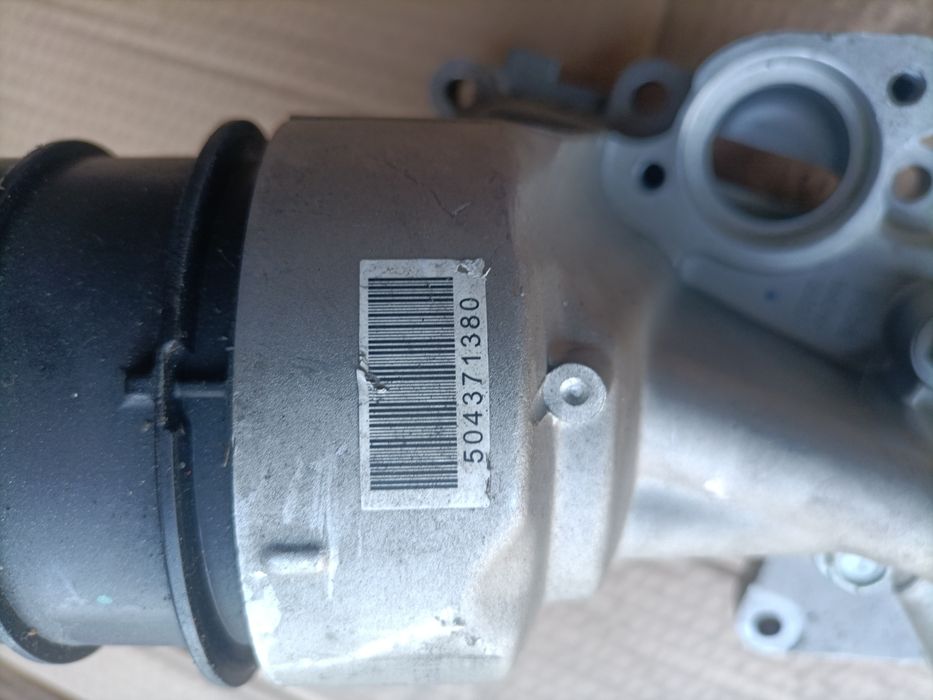 Radiador óleo Mitsubishi fuso