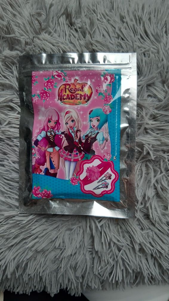 Nowy zestaw dla dziewczynki Regal Academy