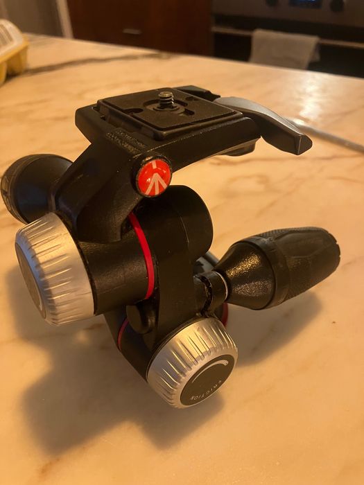 Cabeça Manfrotto MHXPRO-3E tripod head