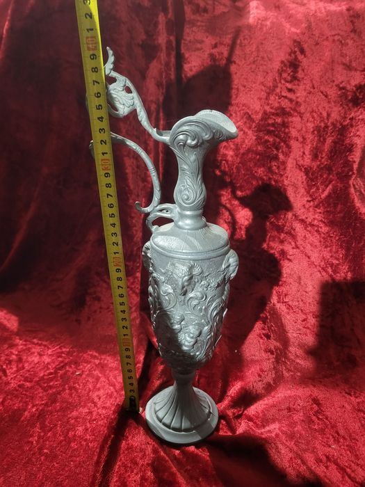 Cynowy kielich zdobiony czara ampułka wazon z cyny