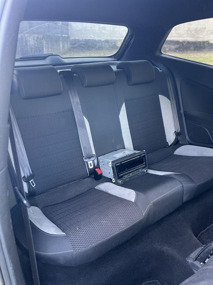Vw polo 1.6d R.line