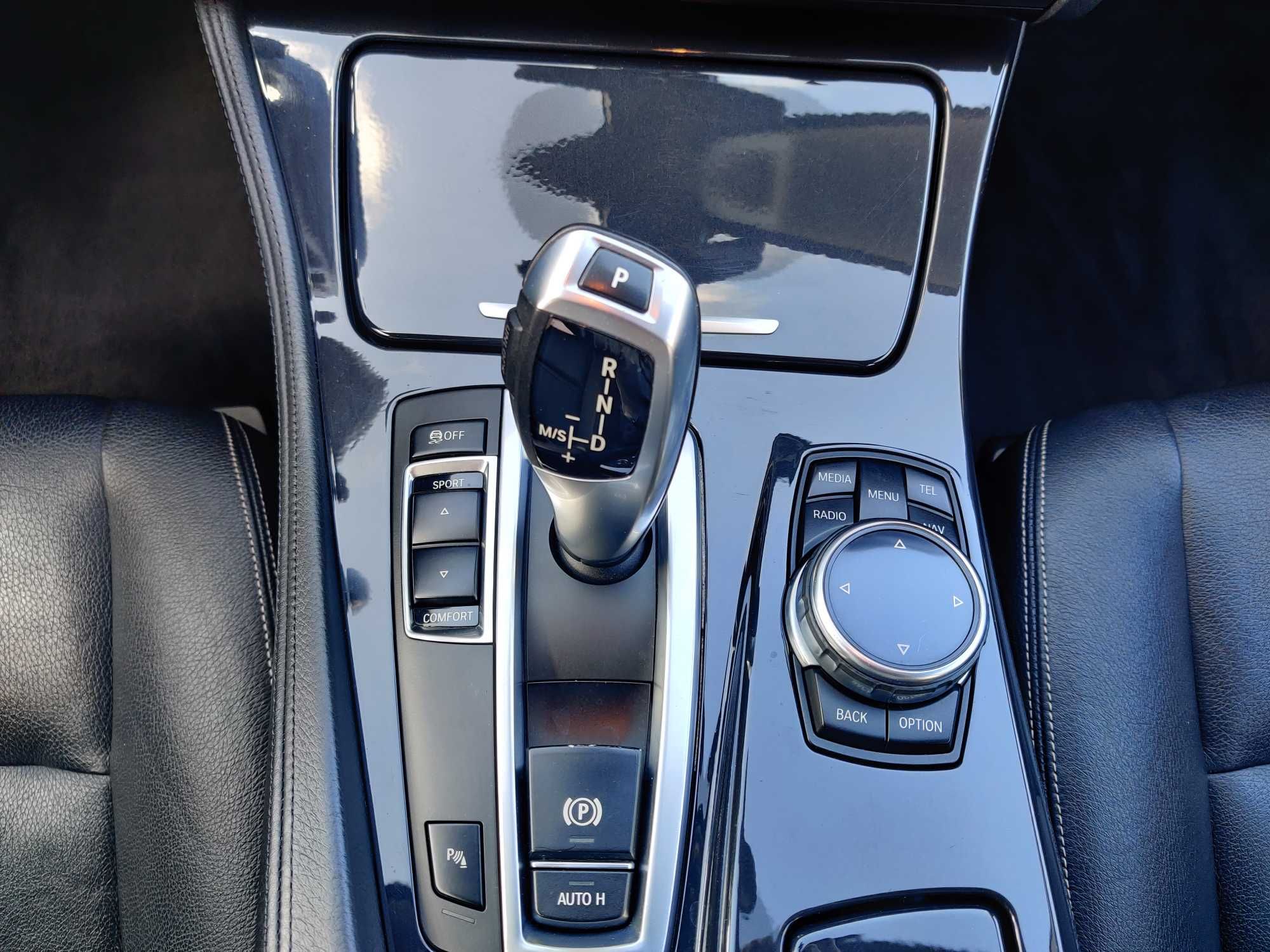 BMW Série 5 520d Touring LCI