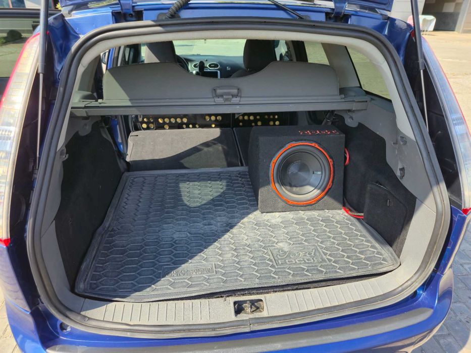 Ford Focus 2009 2 рестайлинг 2.0 дизель автомат