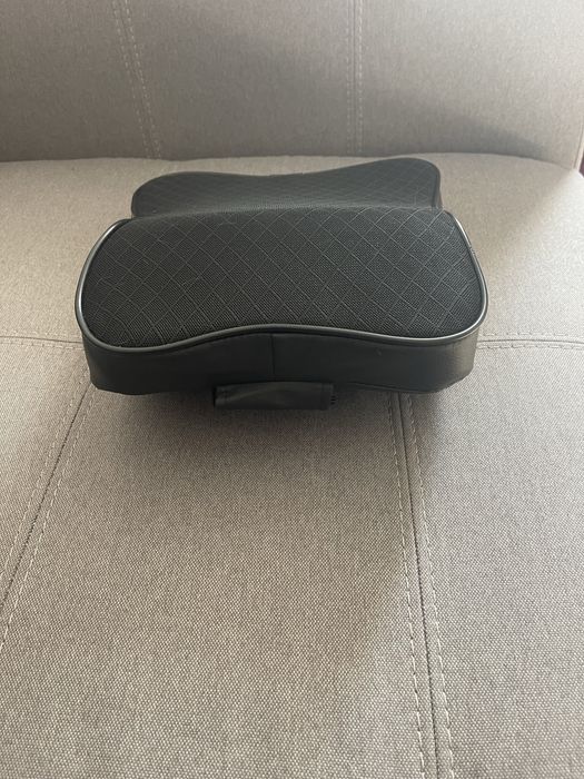 Продам ортопедичну авто подушку