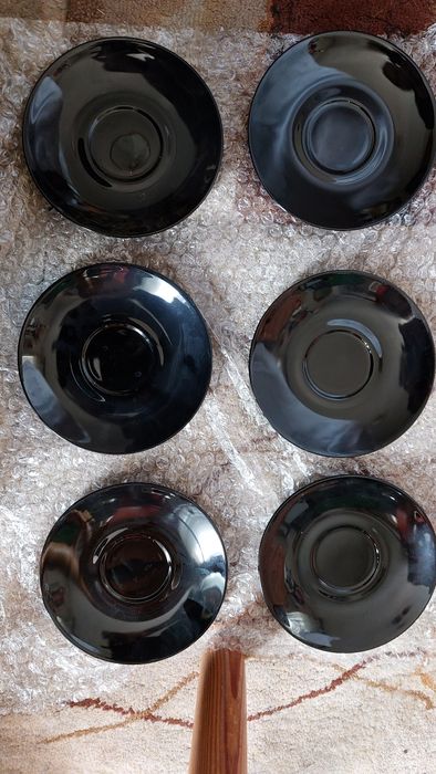 Arcoroc france Kenya filiżanki plus spodki nieużywane brak opakowania