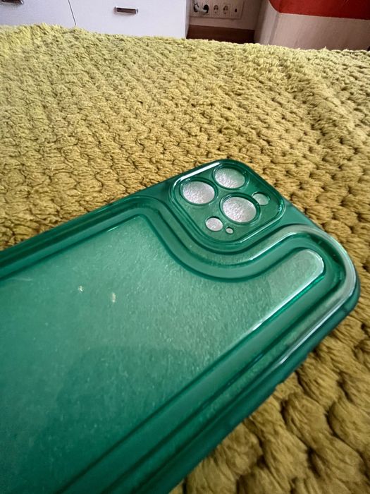 Чохол на айфон 13 pro max