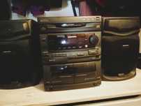 Wieża stereo Grundig M17-C z głośnikami – radio, kasety, AUX